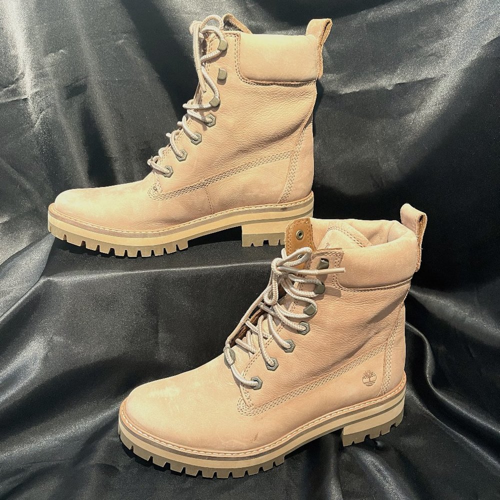 Timberland boot natural like beige size 9 like new